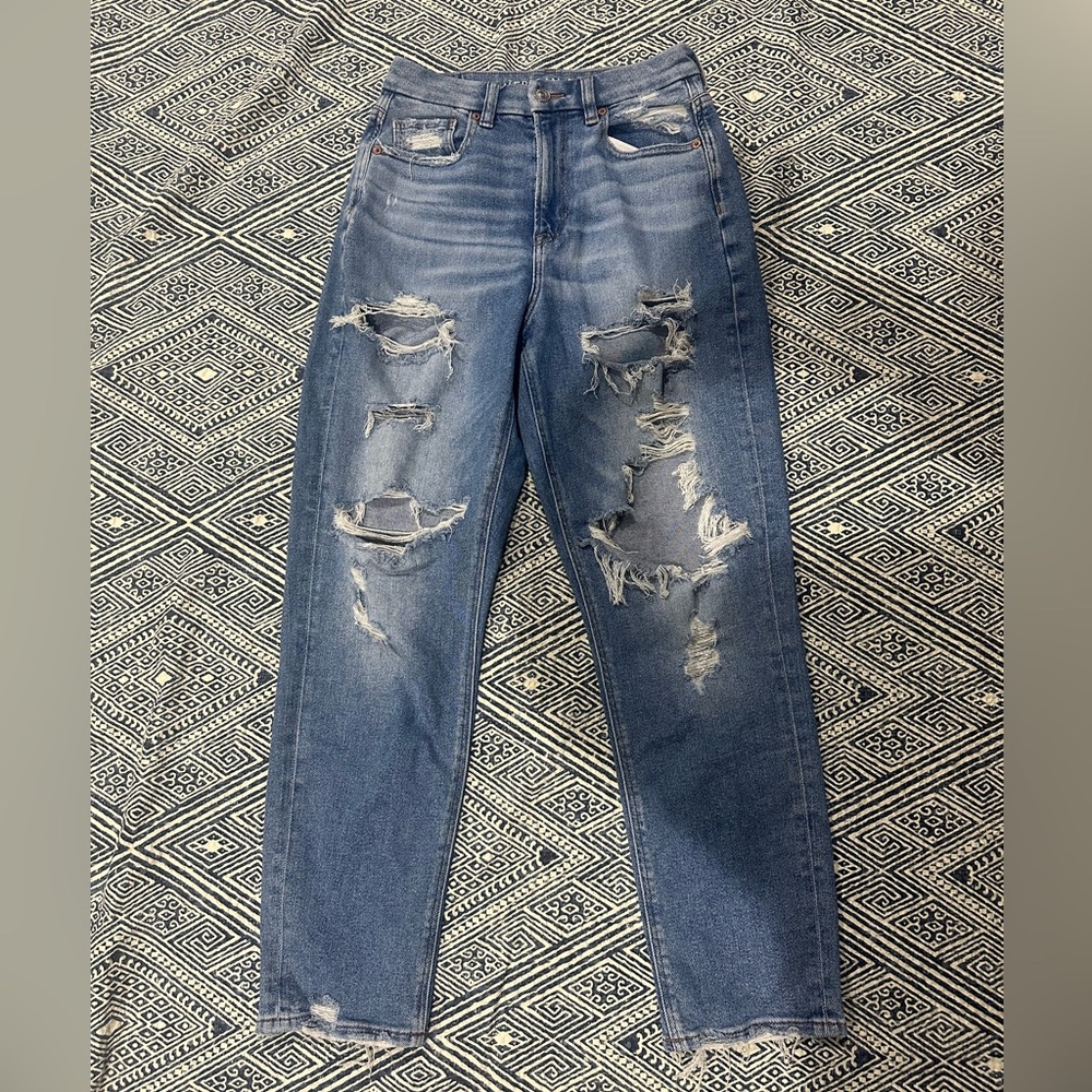 American Eagle Curvy Mom Jean
